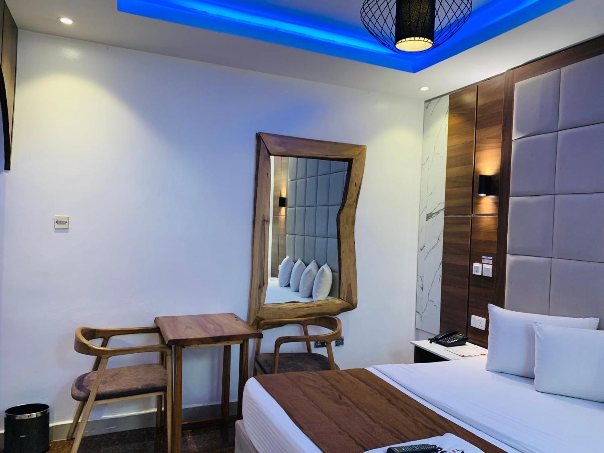 Presken Hotels @ Freedom Way, Lekki Exteriér fotografie